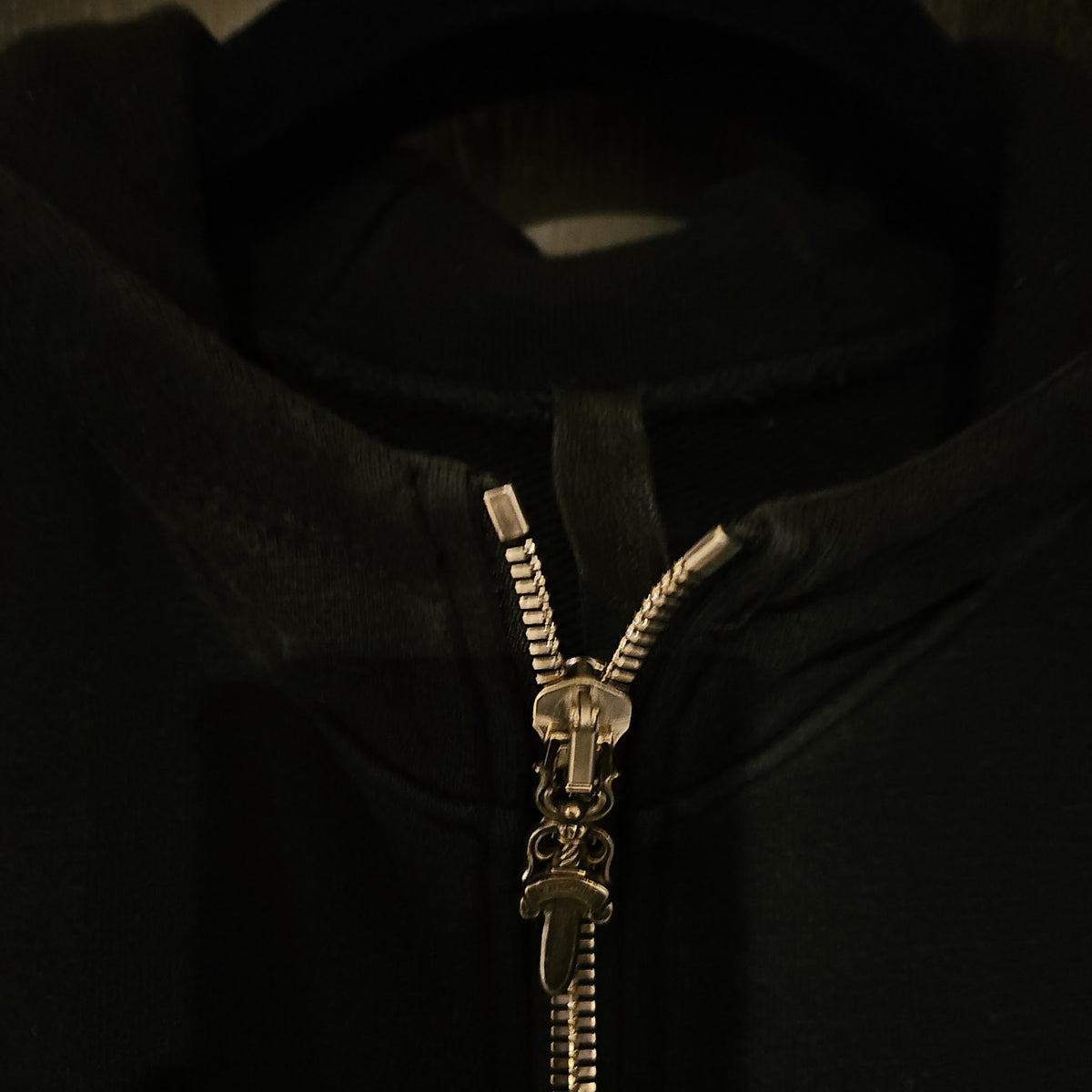 CHROME HEARTS Y NOT レザーパッチ ジップパーカー｜L — image 5