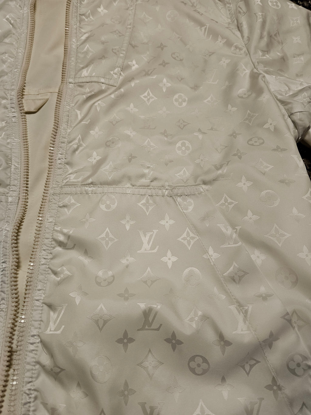 LOUIS VUITTON モノグラム リバーシブル ウインドブレーカー｜48 — image 8