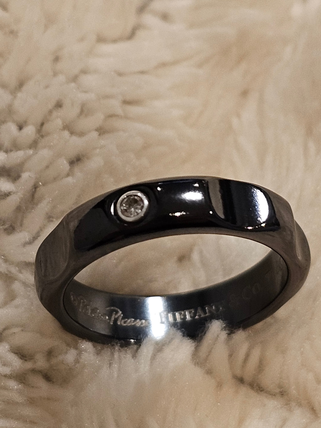 TIFFANY & CO. パロマ グルーヴ ダイヤモンド リング｜8号 — image 1